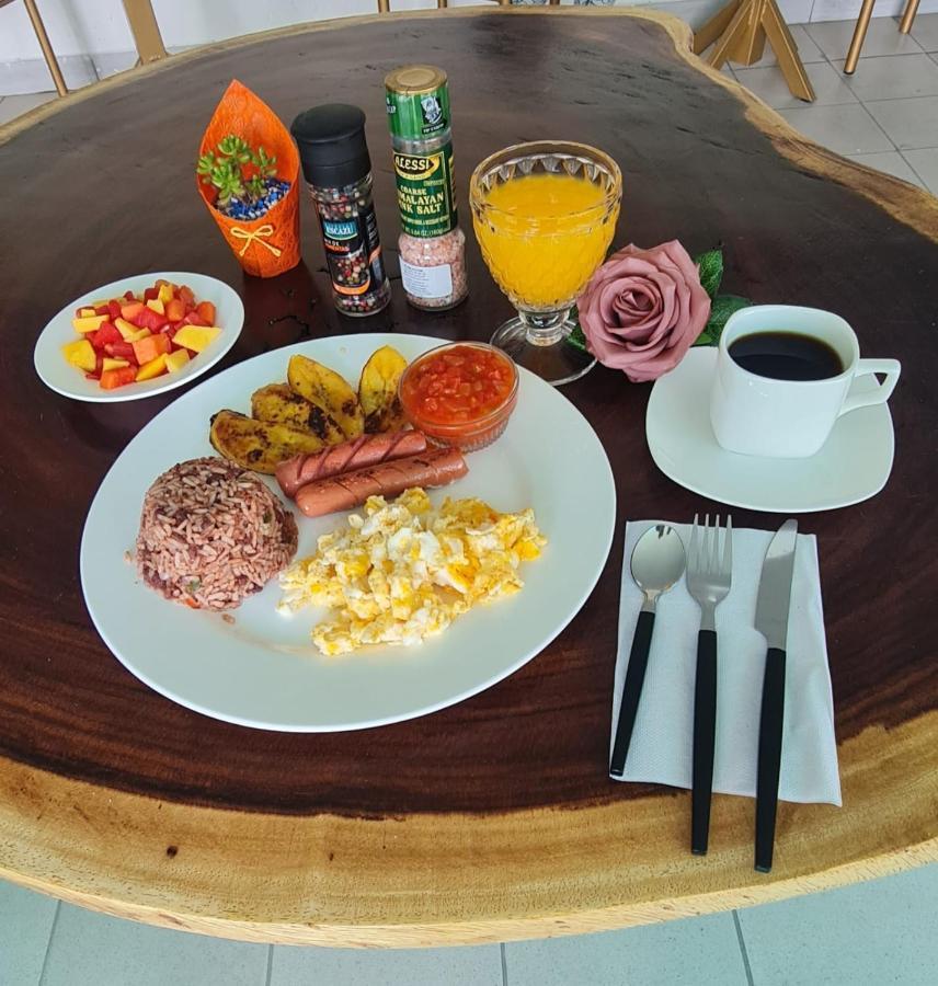 Lop Inn San Jose Aeropuerto - Costa Rica Ciudad Cariari Ngoại thất bức ảnh